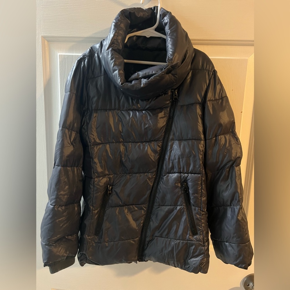 Black Puffy Gap Coat
